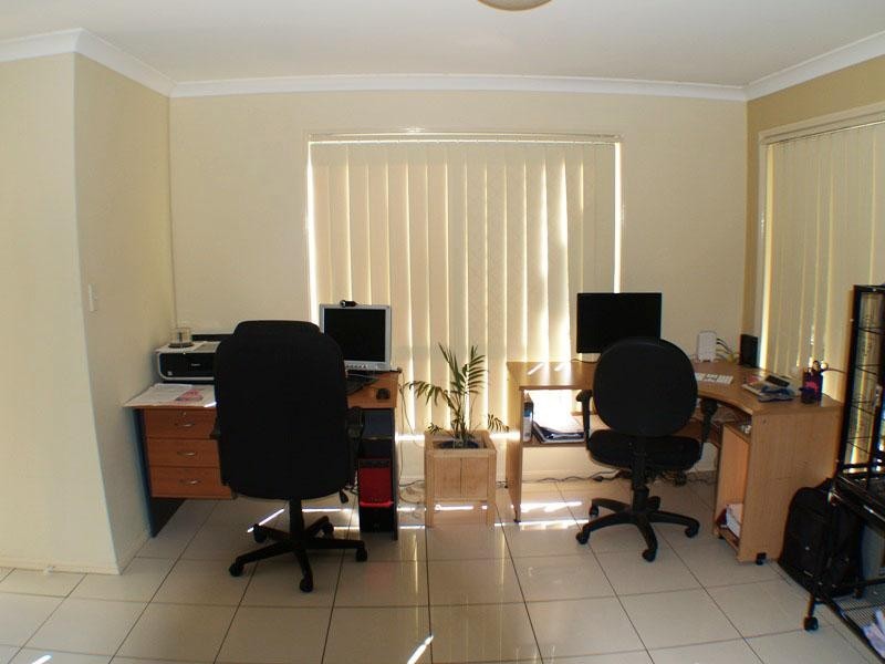 93 Oakview Street, Parkinson QLD 4115