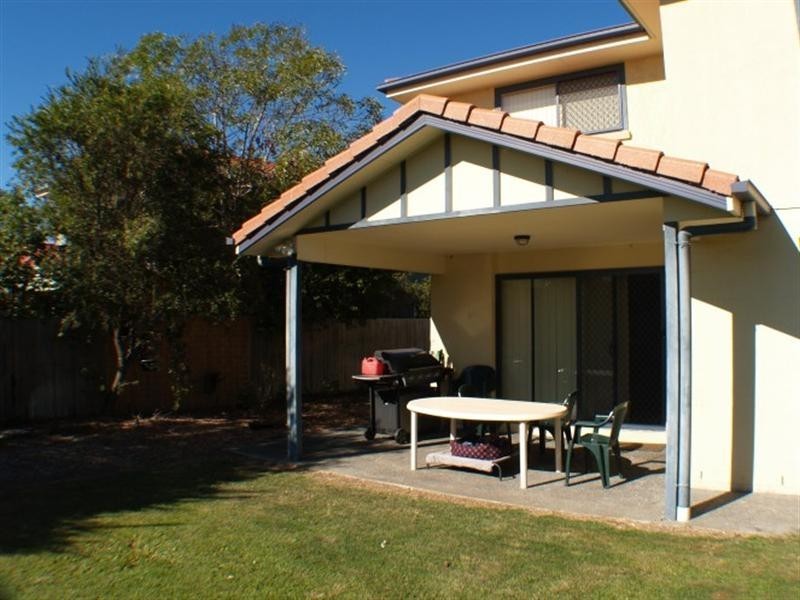 93 Oakview Street, Parkinson QLD 4115