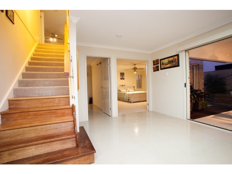 6 Larapinta Circuit, Parkinson QLD 4115