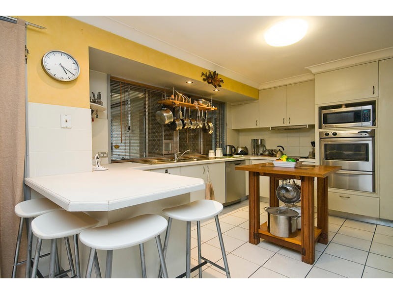 11 Copeton Crescent, Parkinson QLD 4115