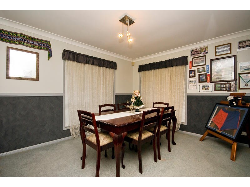 11 Copeton Crescent, Parkinson QLD 4115