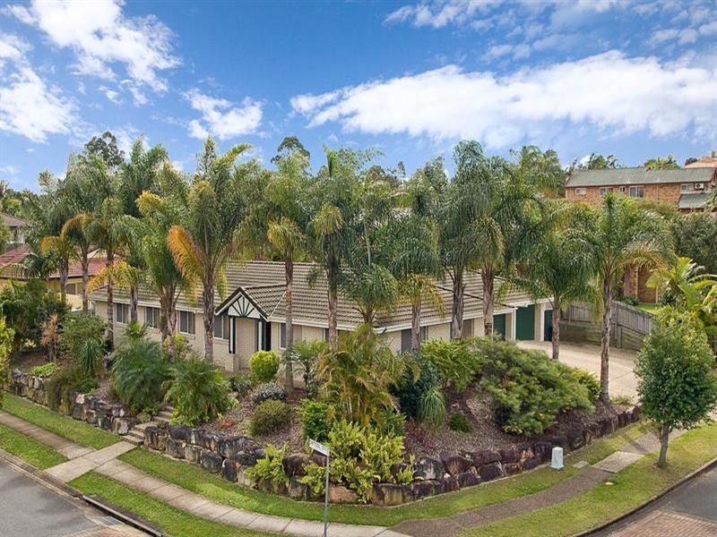 72 Azalea Crescent, Calamvale QLD 4116