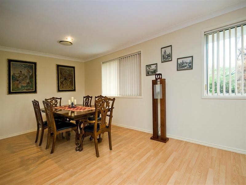 72 Azalea Crescent, Calamvale QLD 4116