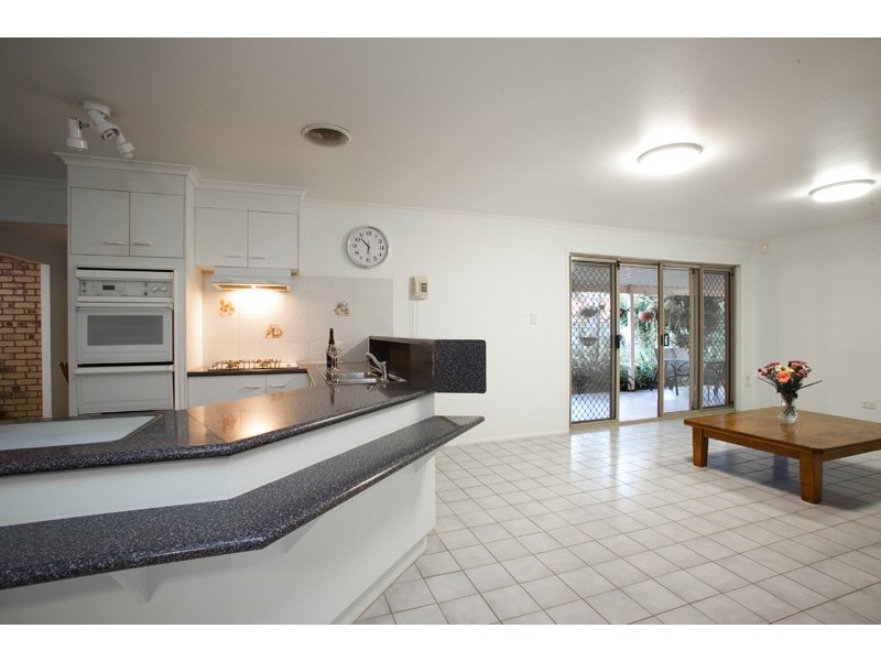 58 Maywood Crescent, Calamvale QLD 4116