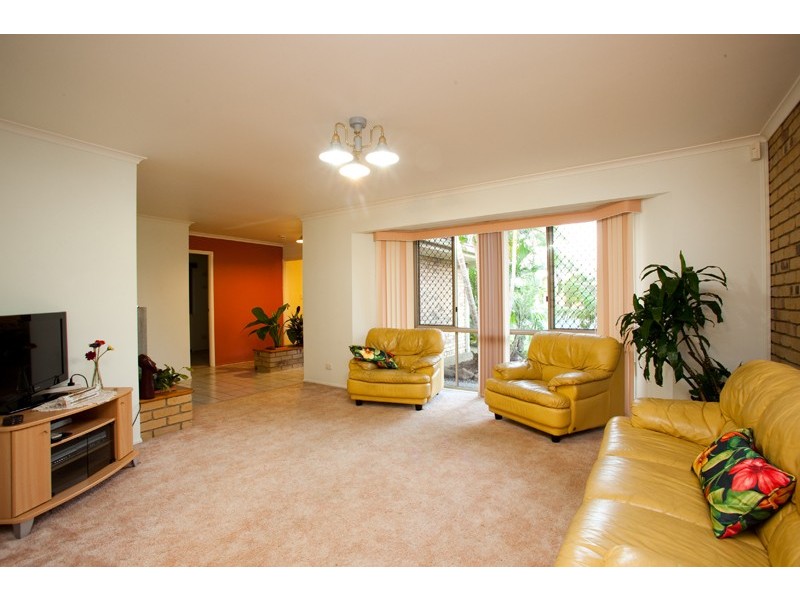 58 Maywood Crescent, Calamvale QLD 4116