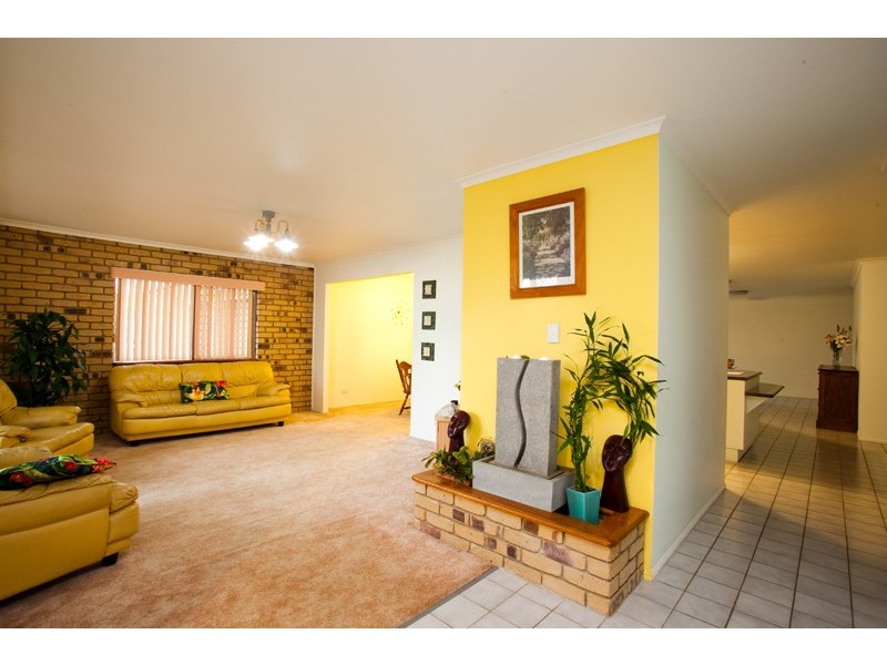 58 Maywood Crescent, Calamvale QLD 4116