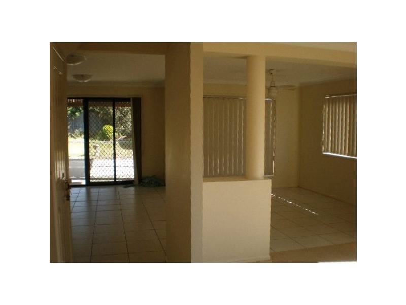 Parkinson QLD 4115