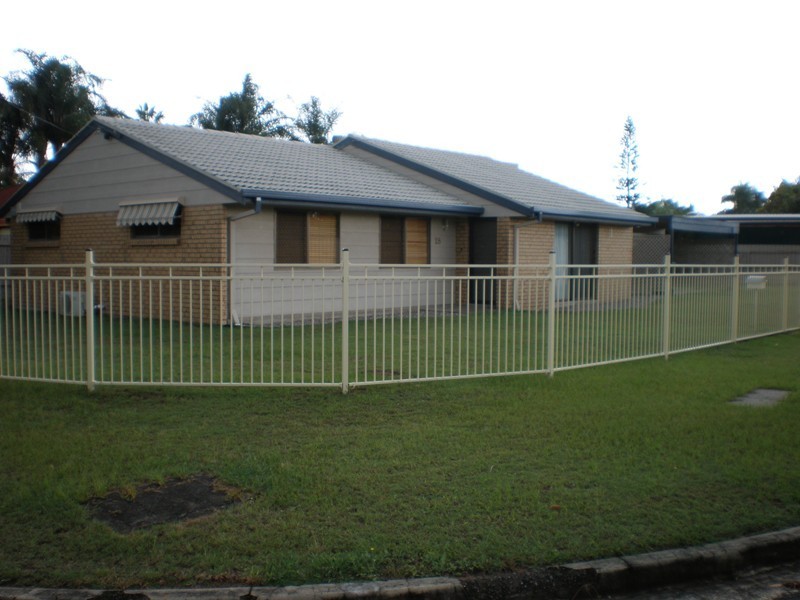 Hillcrest QLD 4118