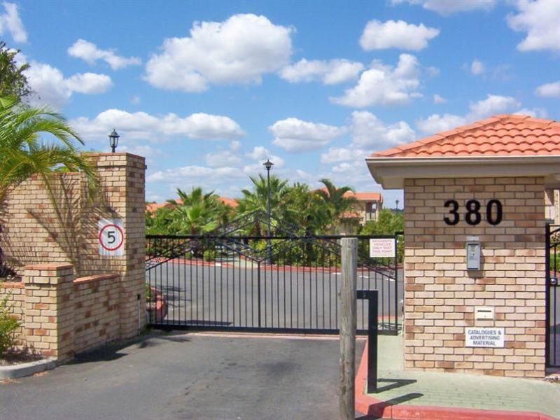 Parkinson QLD 4115