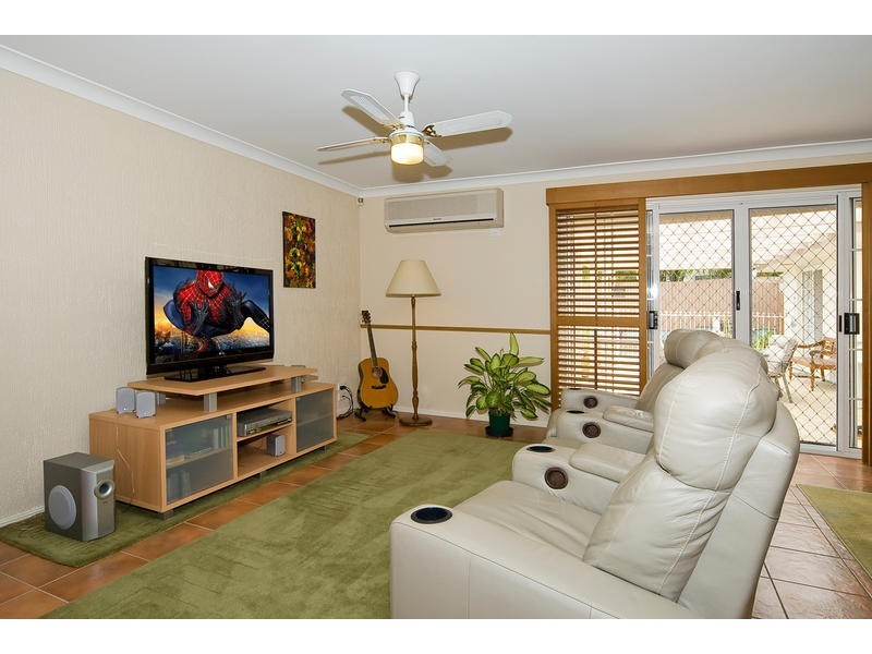 13 Parklands Street, Calamvale QLD 4116