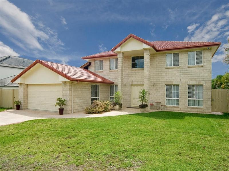 8 Hamersley Place, Parkinson QLD 4115