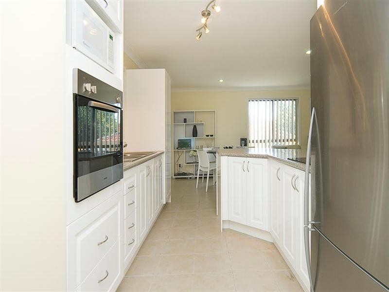 9 CAMBOOYA Street, Sunnybank Hills QLD 4109