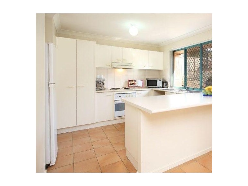 Stretton QLD 4116