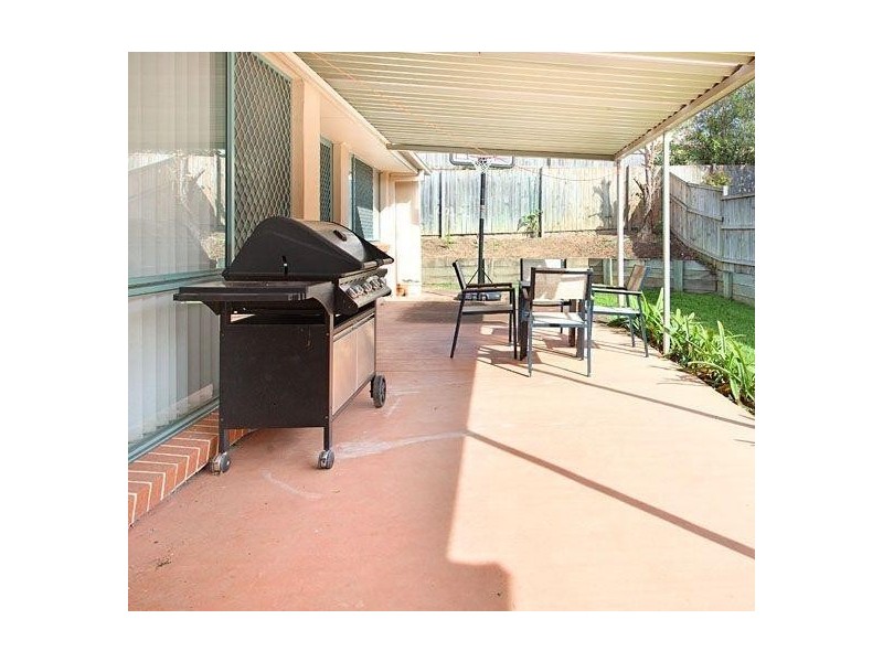 Stretton QLD 4116
