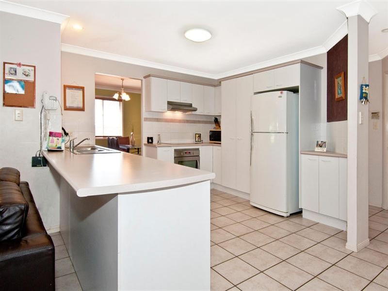 25 Lyrebird Street, Calamvale QLD 4116