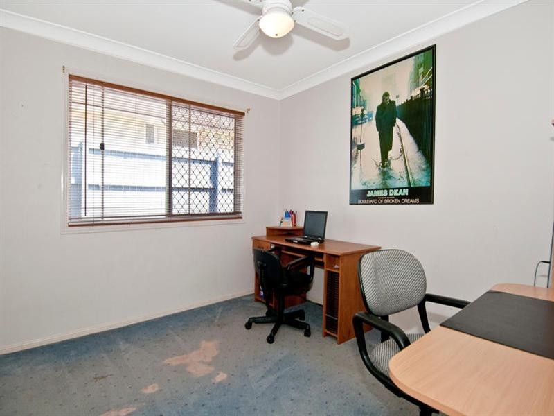 25 Lyrebird Street, Calamvale QLD 4116