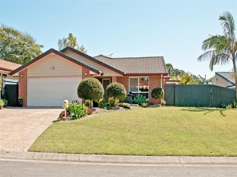 25 Lyrebird Street, Calamvale QLD 4116