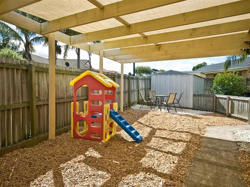 69 Glenfield Street, Parkinson QLD 4115