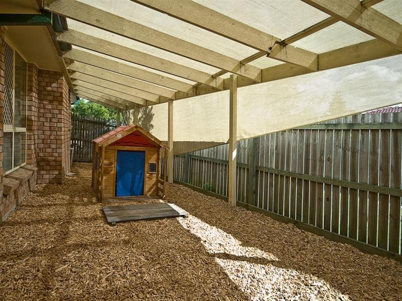 69 Glenfield Street, Parkinson QLD 4115