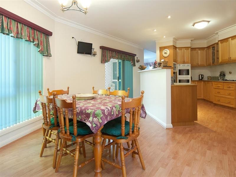 5 Cumberland Place, Parkinson QLD 4115