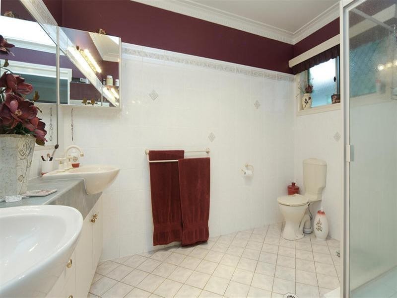 5 Cumberland Place, Parkinson QLD 4115
