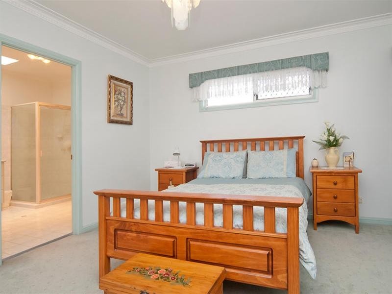 5 Cumberland Place, Parkinson QLD 4115
