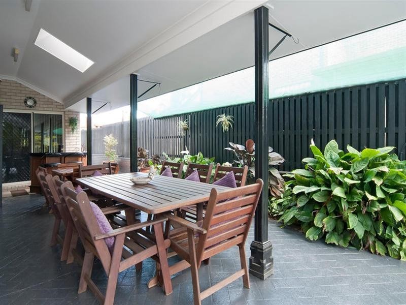 5 Cumberland Place, Parkinson QLD 4115