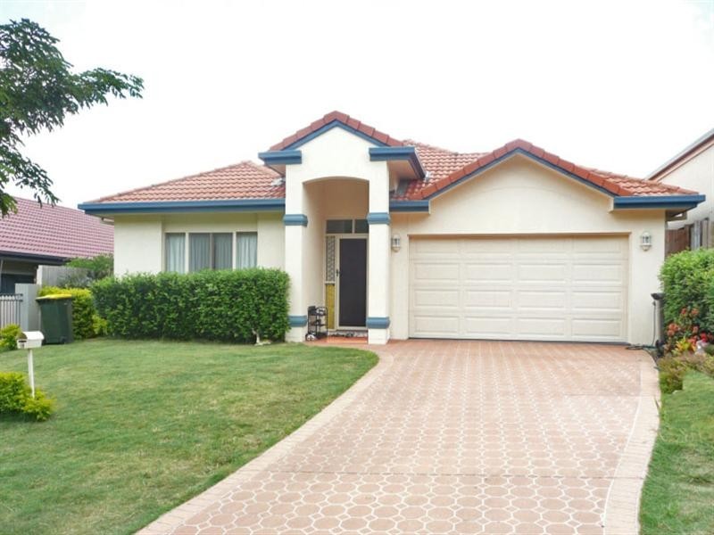 18 Ebony Place, Stretton QLD 4116