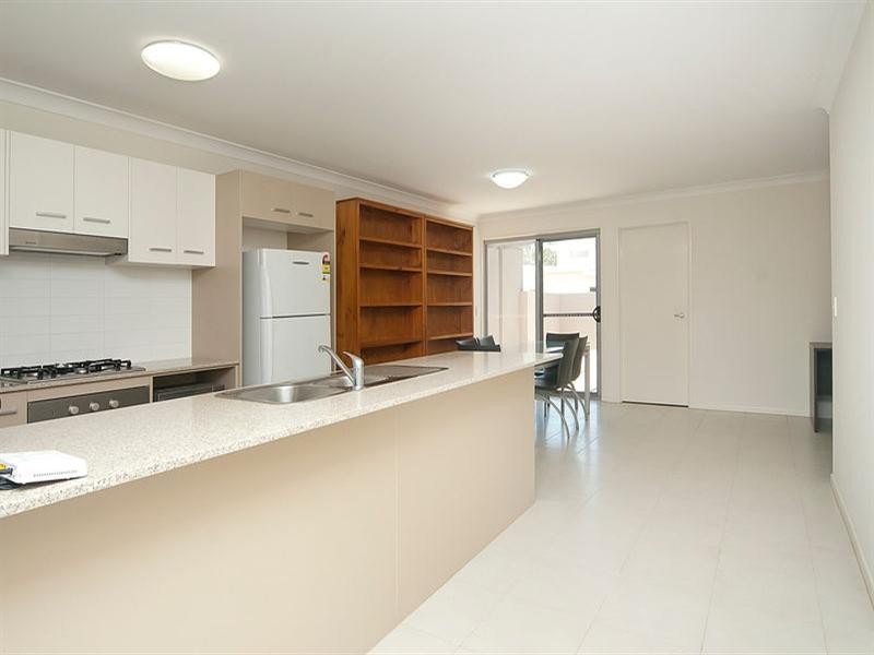 5 Tinaroo Street, Calamvale QLD 4116