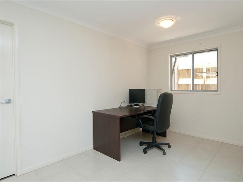 5 Tinaroo Street, Calamvale QLD 4116