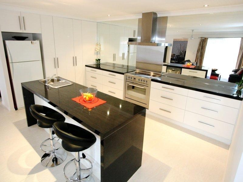 16 Crestone Place, Algester QLD 4115