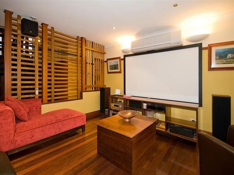 21 Superior Place, Parkinson QLD 4115