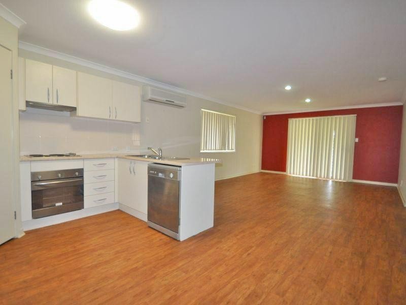 20 Crescendo Place, Crestmead QLD 4132