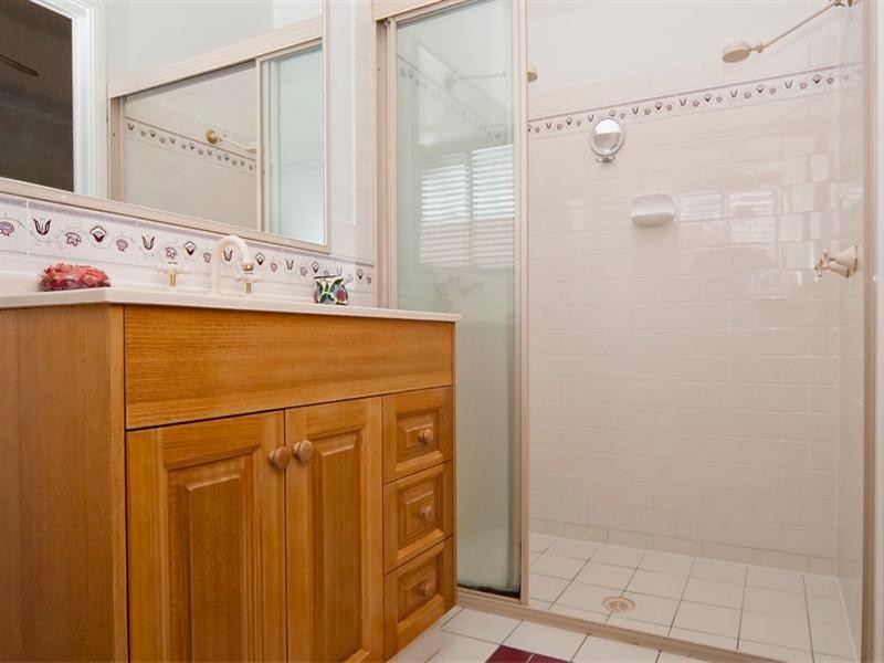 8 Gilgai Close, Parkinson QLD 4115