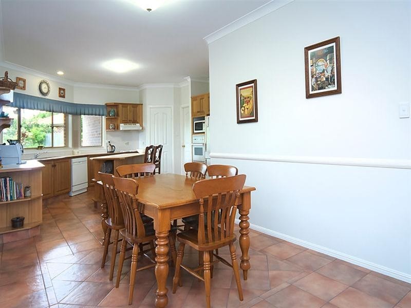 8 Gilgai Close, Parkinson QLD 4115