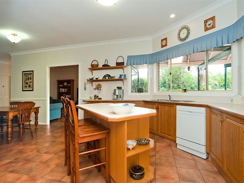 8 Gilgai Close, Parkinson QLD 4115