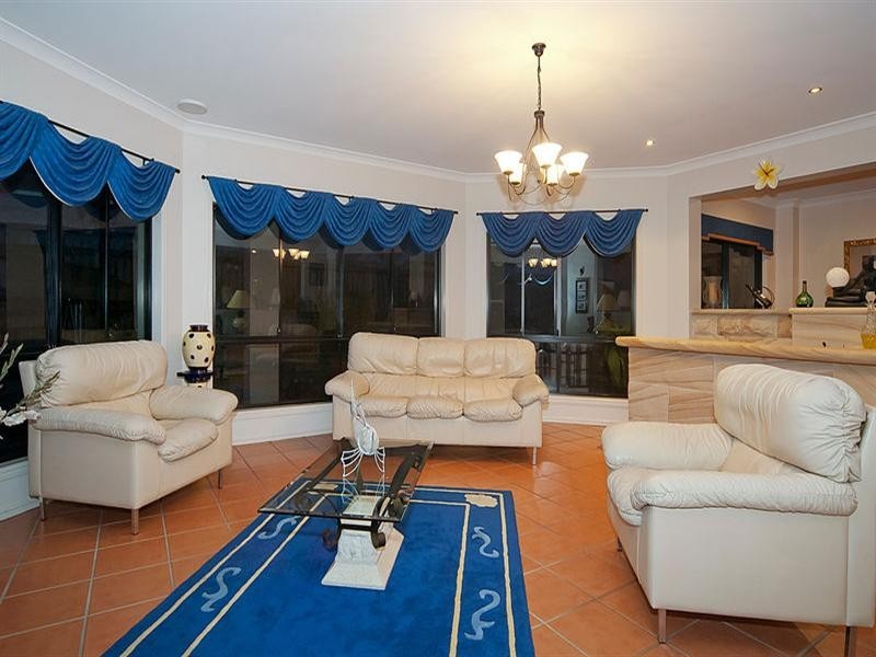 145 Lancaster Circuit, Stretton QLD 4116
