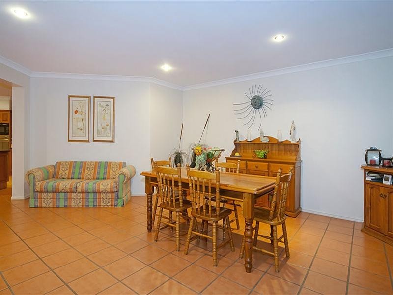 145 Lancaster Circuit, Stretton QLD 4116