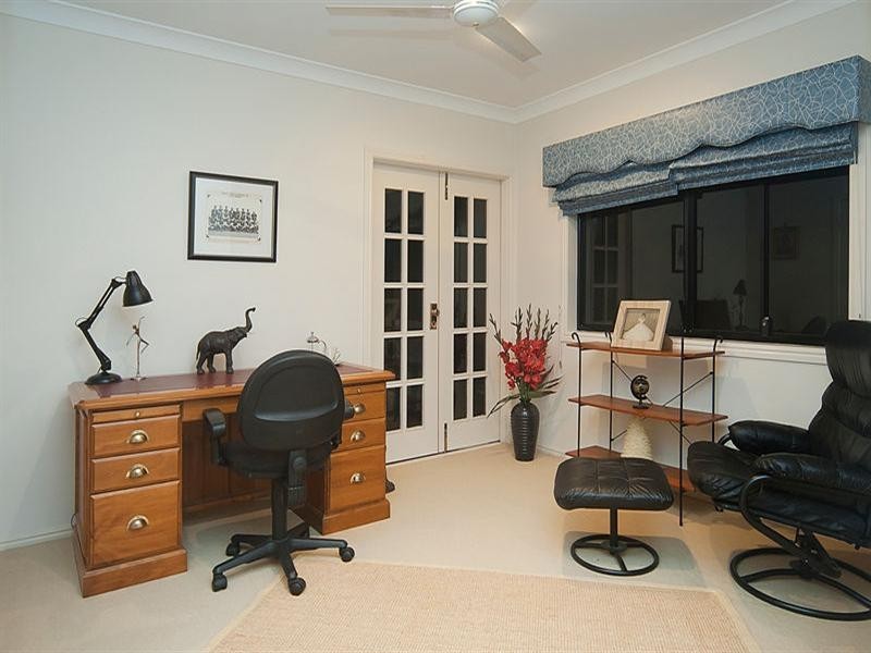 145 Lancaster Circuit, Stretton QLD 4116