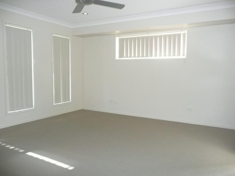 3 Anesbury Street, Doolandella QLD 4077