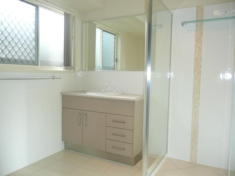 3 Anesbury Street, Doolandella QLD 4077