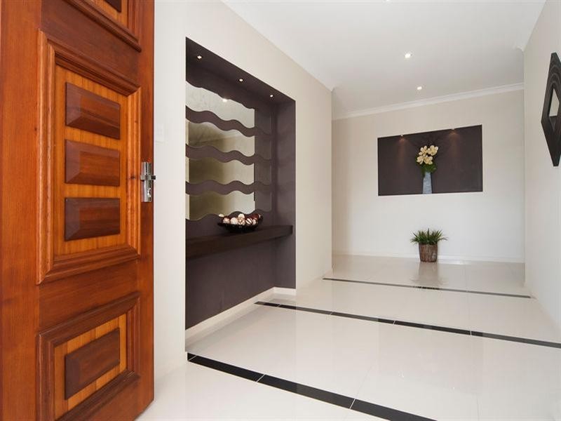 17 CLEVELAND Place, Stretton QLD 4116