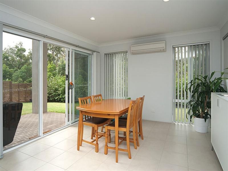 18 Kakadu Street, Parkinson QLD 4115