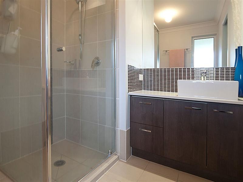 18 Kakadu Street, Parkinson QLD 4115