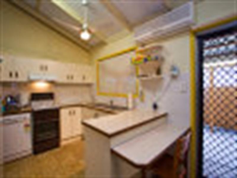 102 Dalmeny Street, Algester QLD 4115