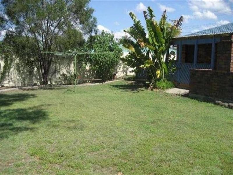 Regents Park QLD 4118