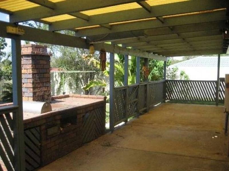 Regents Park QLD 4118