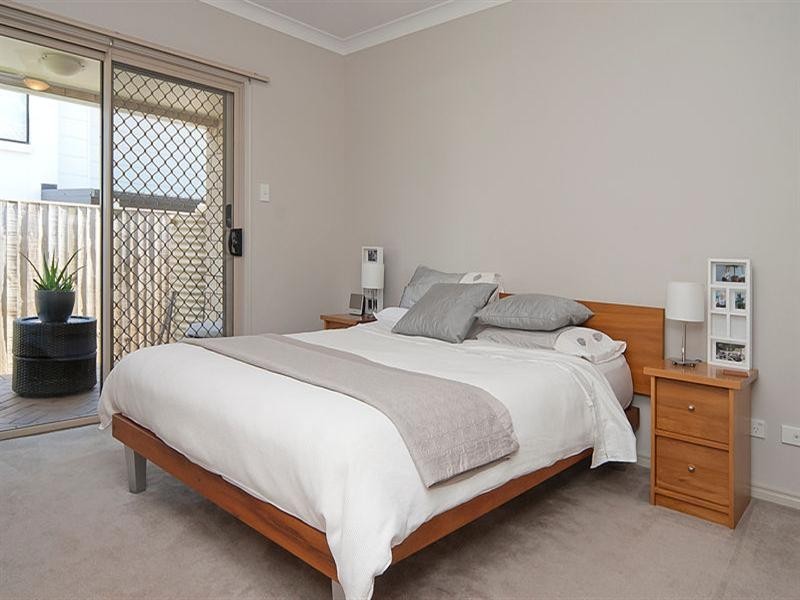 70 Larapinta Circuit, Calamvale QLD 4116