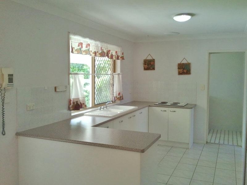 25 Springfield Crescent, Parkinson QLD 4115