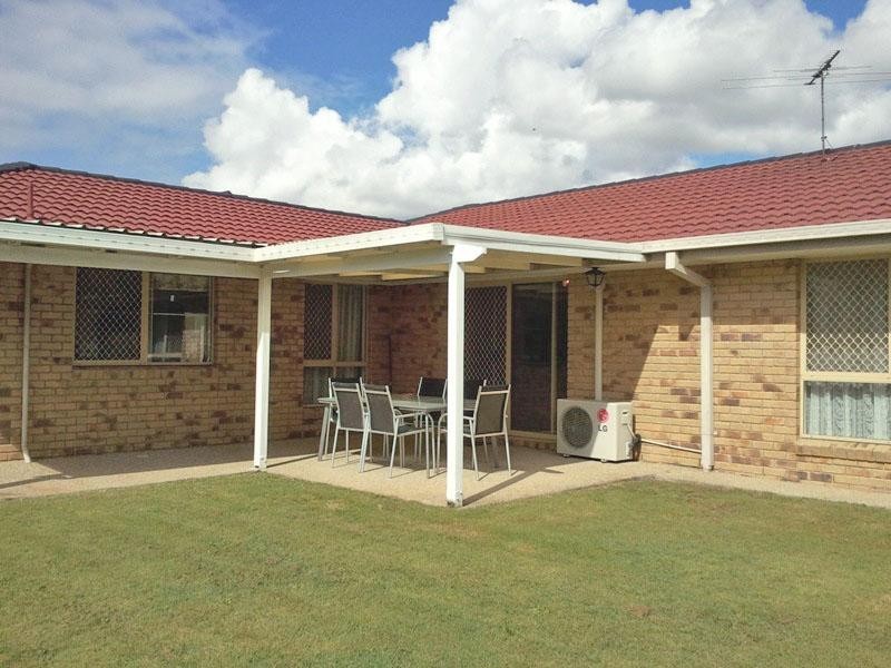 25 Springfield Crescent, Parkinson QLD 4115